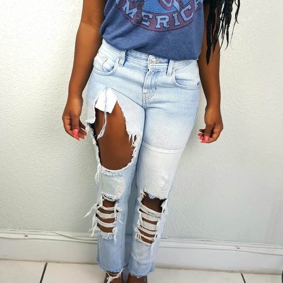 Guess Boy fit Distressed Jeans - Picture 2 of 8